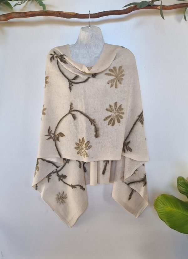 Poncho / Scarf - Beige Meadow - Image 2