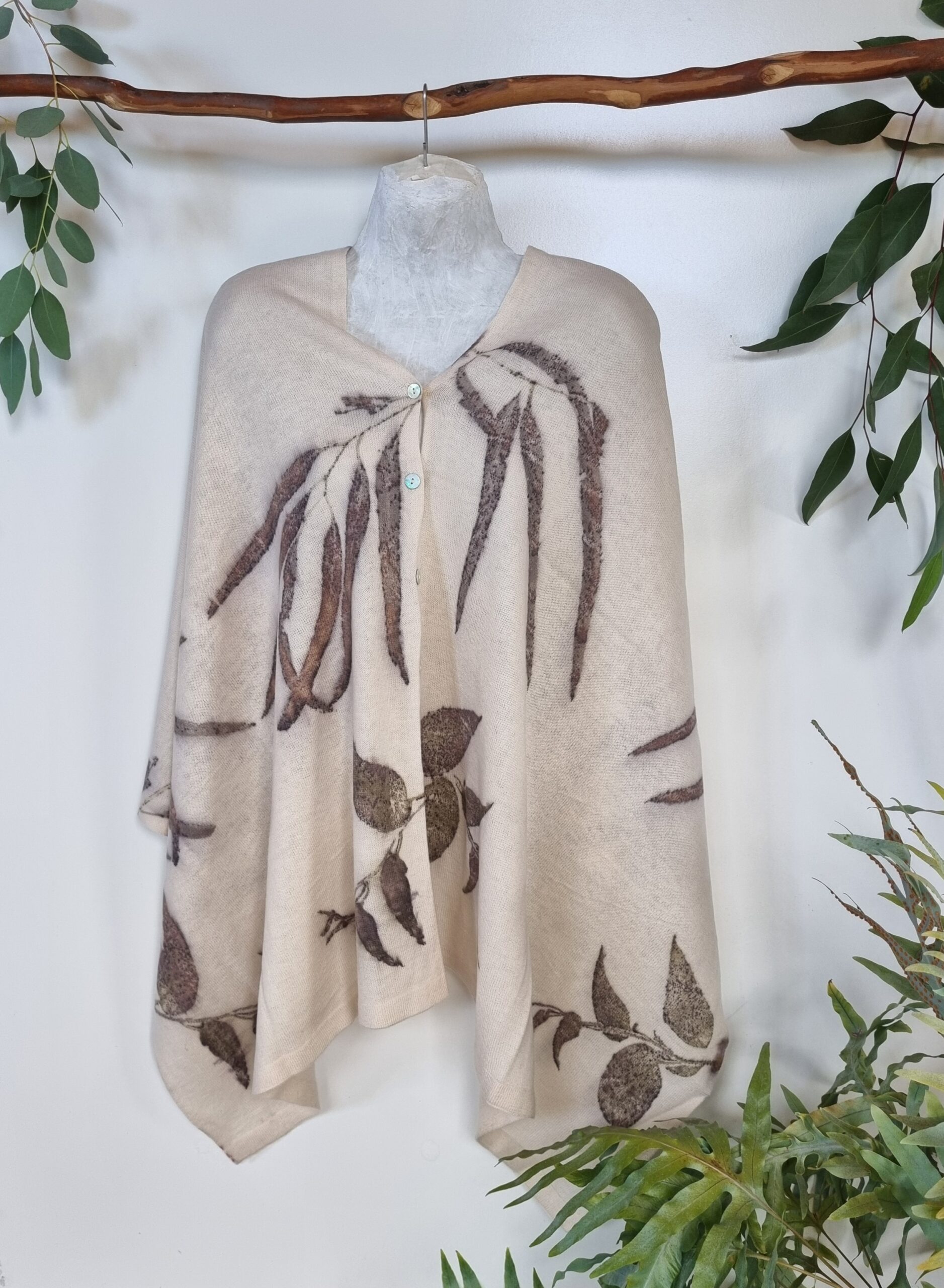 Poncho / Scarf - Eucalyptus globulus - Image 6