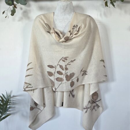 Poncho / Scarf - Beige Meadow