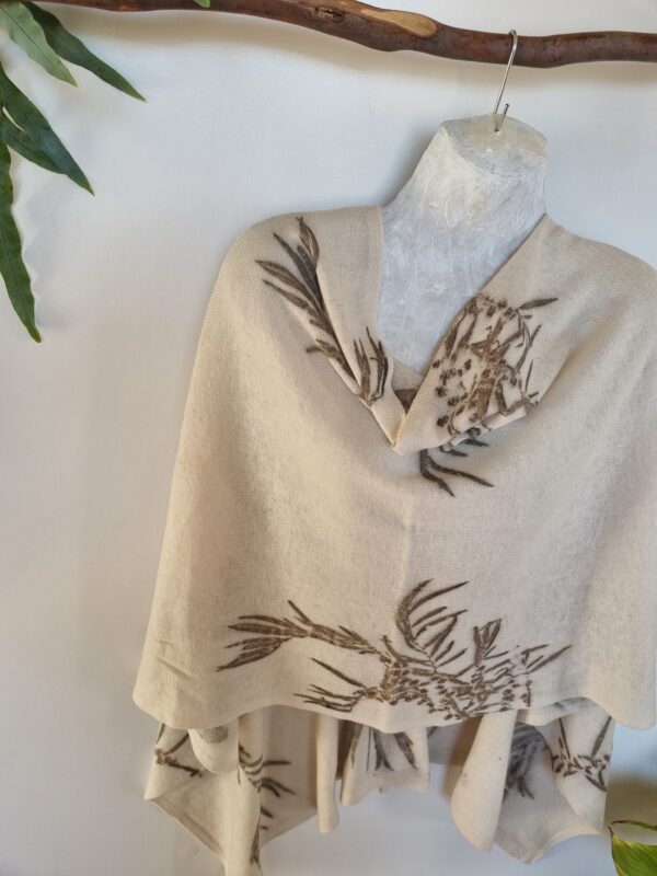 Poncho / Scarf - Royal Realm - Image 4