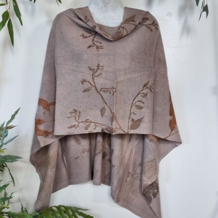 Poncho / Scarf - Royal Realm