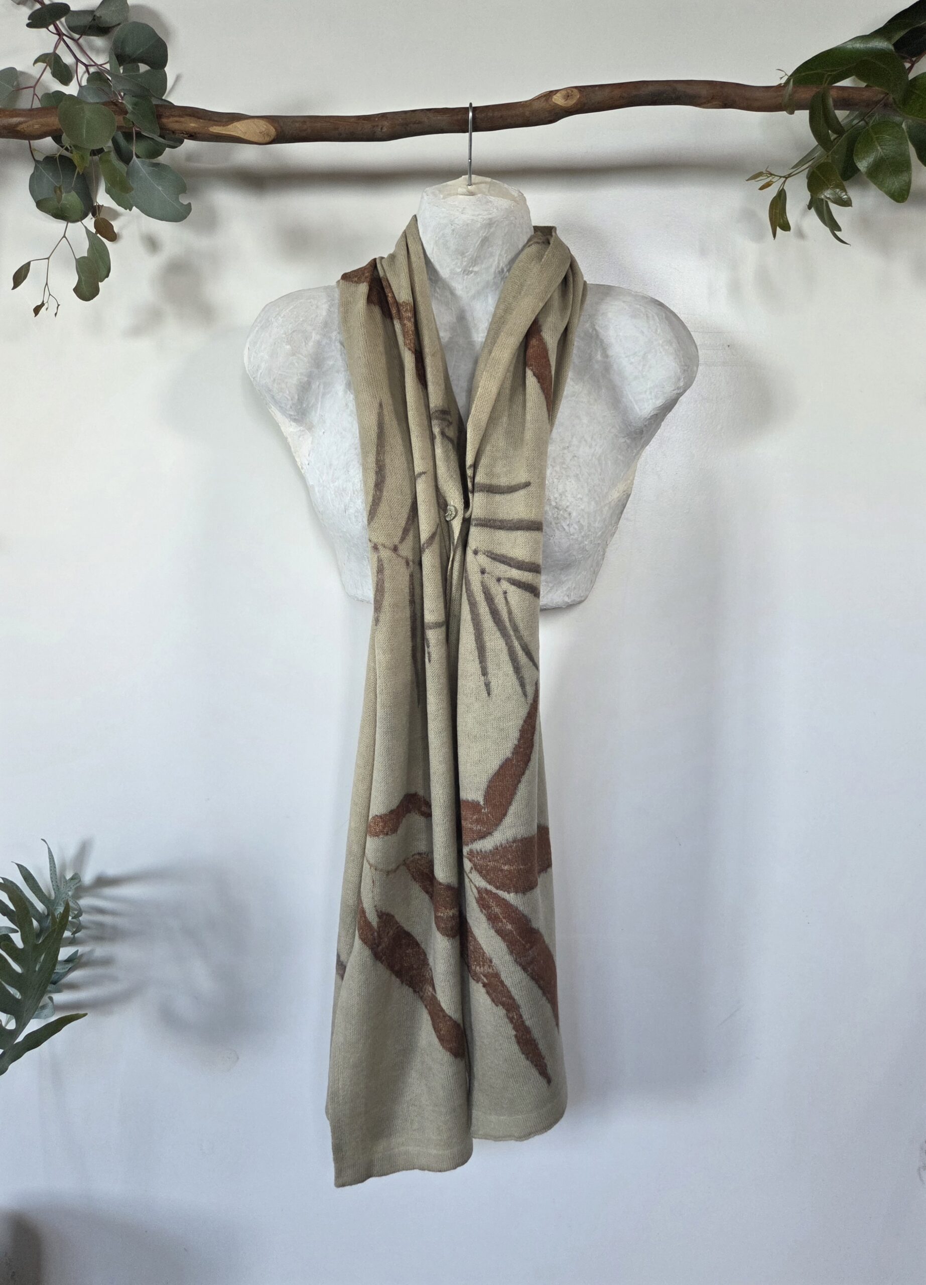 Poncho / Scarf - Leafy Bliss - Image 8