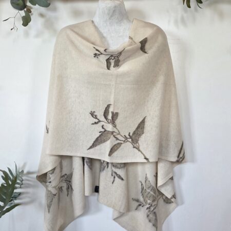 Poncho / Scarf - Elegant Stroke